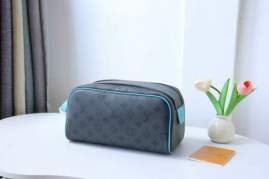Picture of Louis Vuitton Handbags _SKUfw169058838fw
